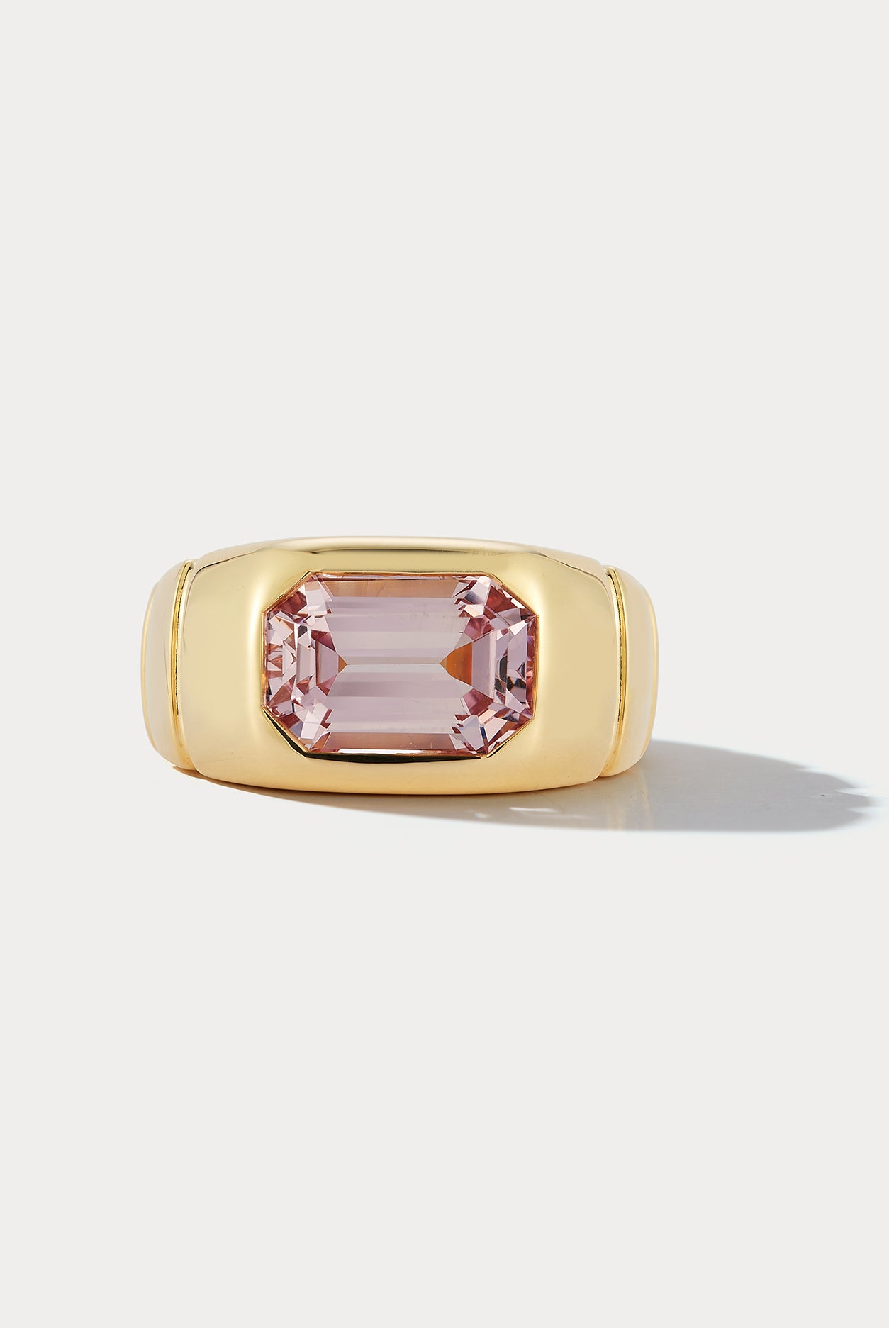 18K Yellow Gold Pinky Ring Set with 4.16ct Pink Spinel - Ammrada