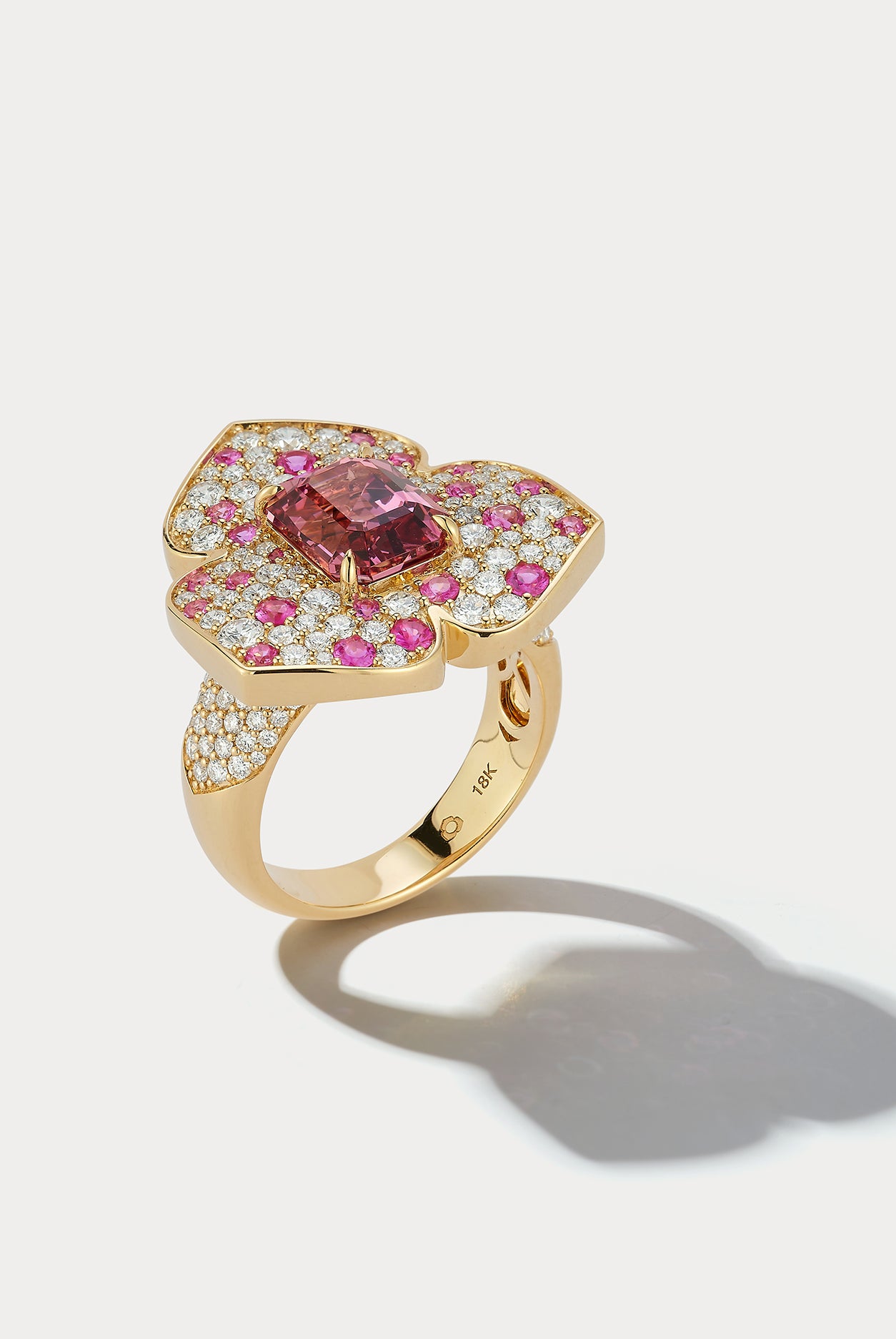 Yellow Gold Heartnote Spinel & Diamond Ring - Ammrada