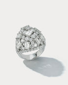 Plat Dome Cluster Ring 8 Emerald-cut GIA Certificatied 4.19ct & 72 Round Diamonds 4.92ct - Ammrada