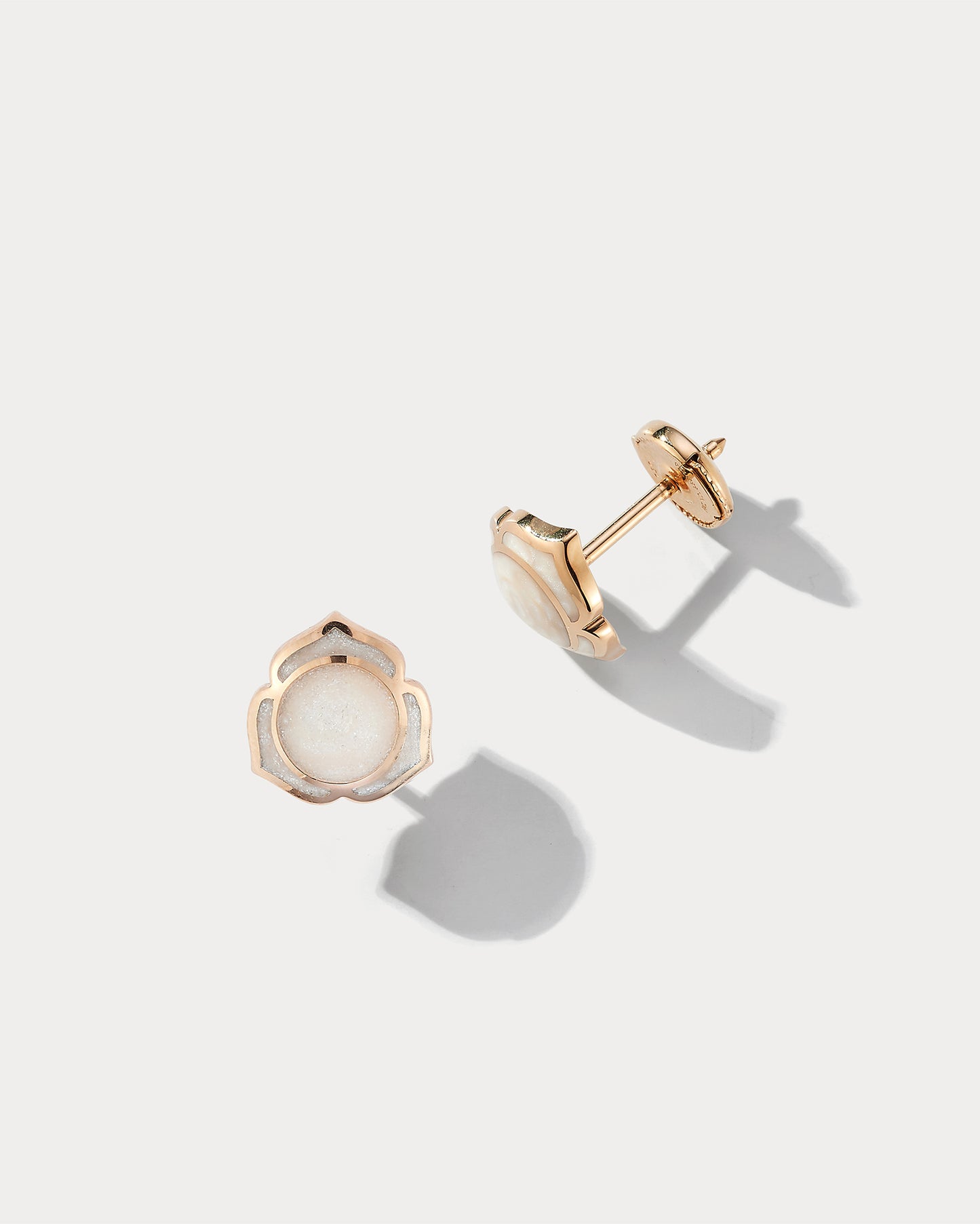 Heartnote Rose Gold and Pearl Ceramic Earstuds